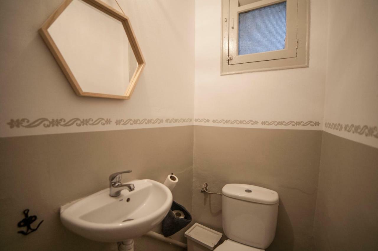 B21-Apartamento Modernista Para Grupos Барселона Екстер'єр фото