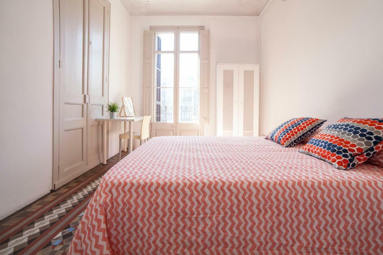 B21-Apartamento Modernista Para Grupos Барселона Екстер'єр фото