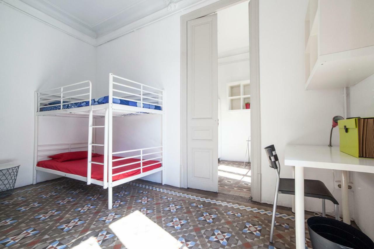 B21-Apartamento Modernista Para Grupos Барселона Екстер'єр фото