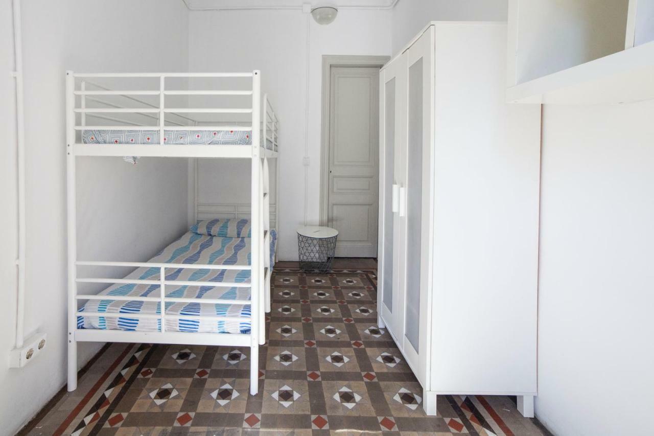 B21-Apartamento Modernista Para Grupos Барселона Екстер'єр фото